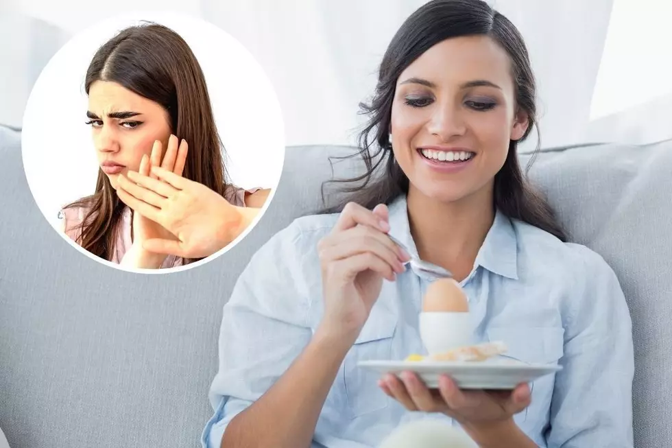 Vegan Stops Talking to ‘Murderer’ Best Friend Who Won’t Stop Eating Eggs