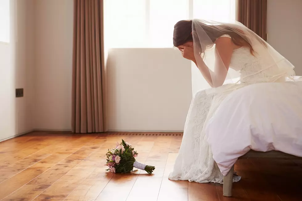 Bride Demands Unworn Wedding Dress From Sister Whose Fiance Died: He &#8216;Isn&#8217;t Coming Back&#8217;