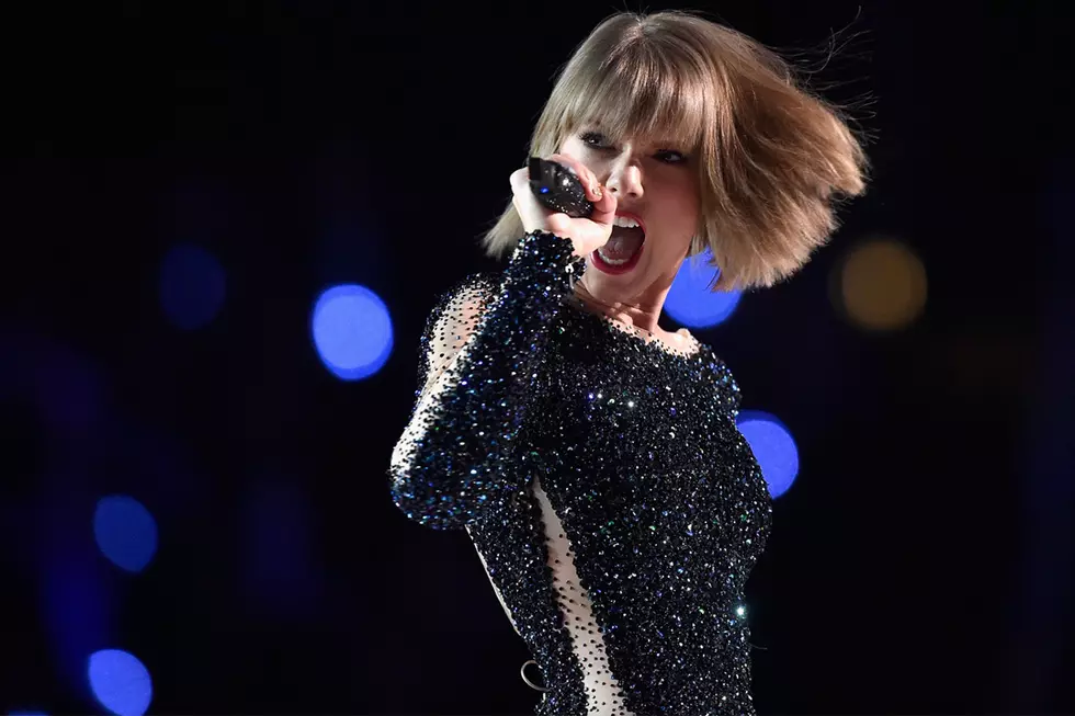 Taylor Swift's Representative Defends Singer's Private Jet Use