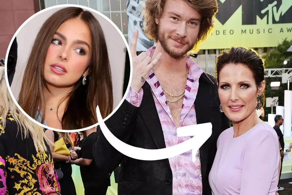 Is Yung Gravy Dating Addison Rae’s Mom? Rapper and ‘MILF’ TikTok Star Kiss at VMAs