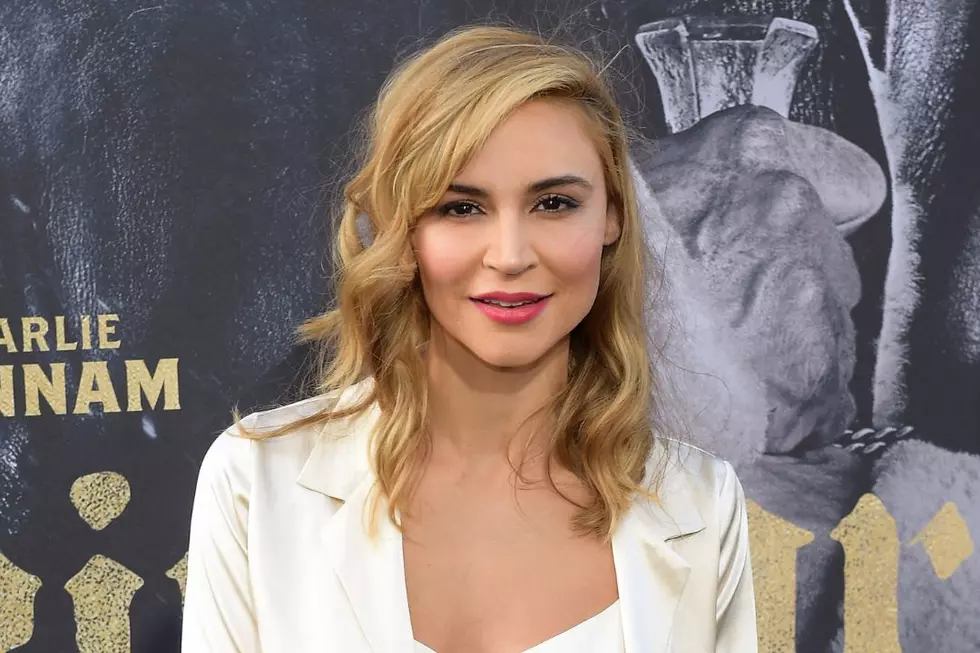 ‘O.C.’ Actress Samaire Armstrong Running for Mayor of Sedona