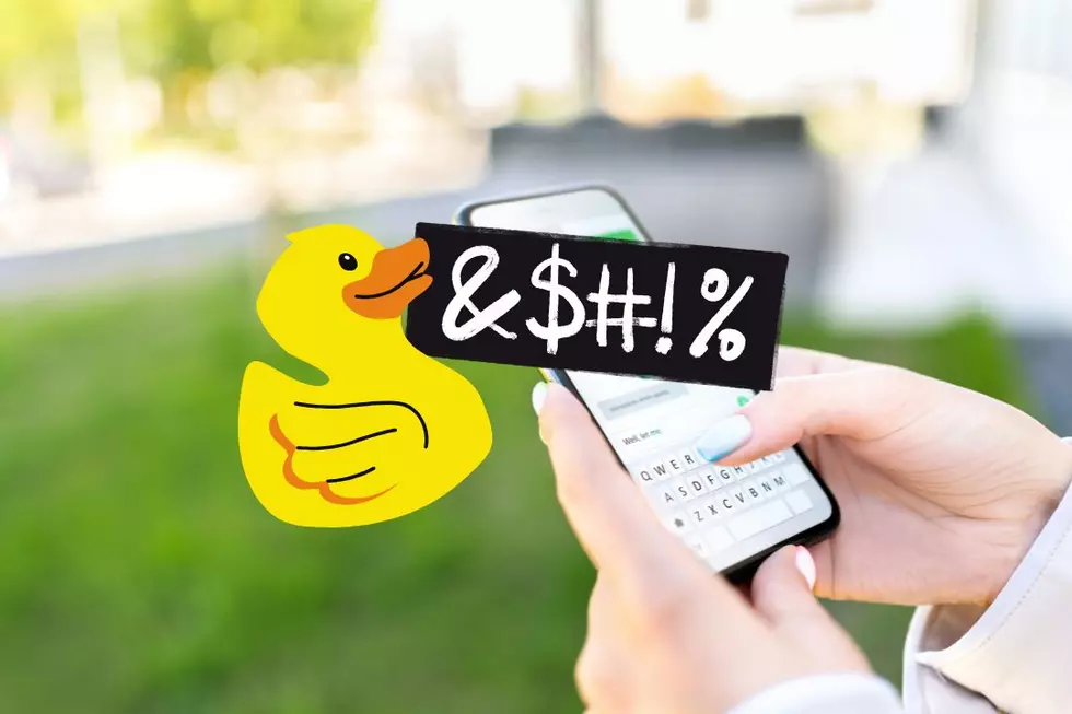 How to Stop Phone From Autocorrecting F-Word to 'Duck'