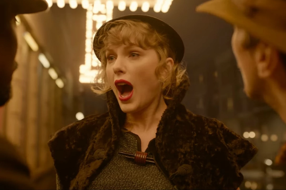 Does Taylor Swift’s Character Die in ‘Amsterdam’?