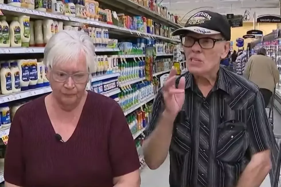 Couple Who Met While Browsing Mayonnaise Marry in Same Grocery Store Aisle