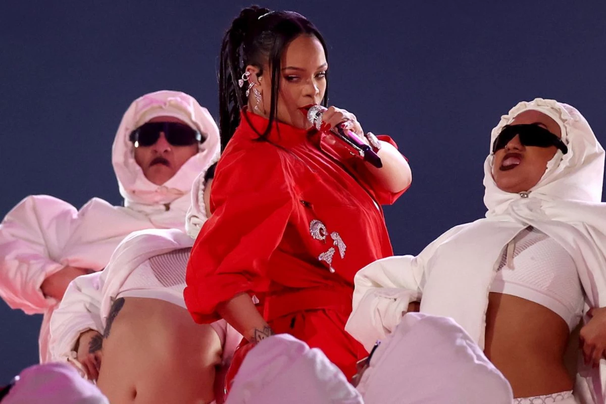 Rihanna's 2023 Super Bowl Halftime Show Set List