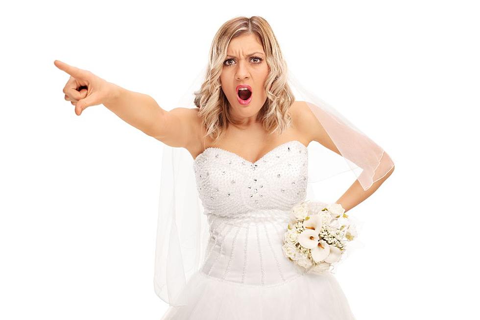 Bride Furious After Male Guest Shows Up to Surprise Wedding in Dress