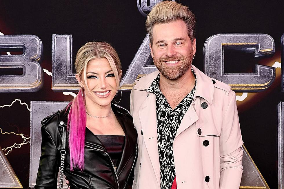 WWE Star Alexa Bliss and Pop-Rocker Ryan Cabrera Are Expecting a Baby Together
