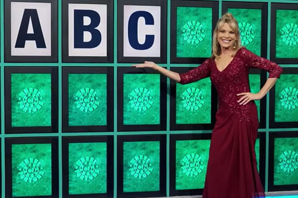 Why ‘Wheel of Fortune’ Fans Want Justice for Vanna White