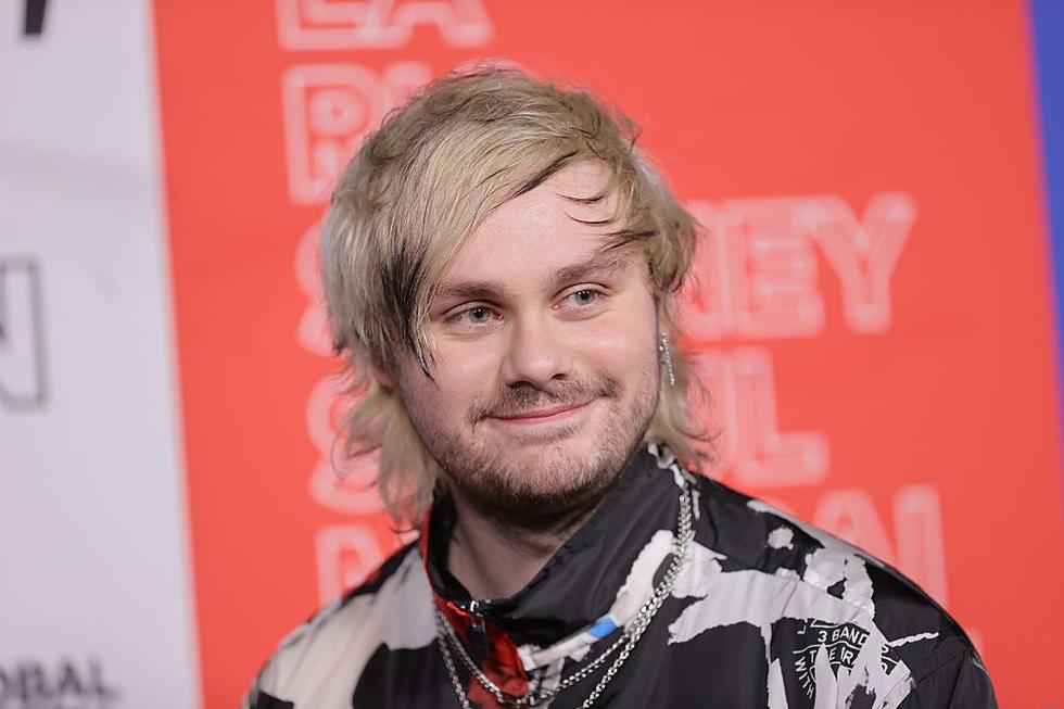 Fans React to 5SOS's Michael Clifford Becoming a Dad