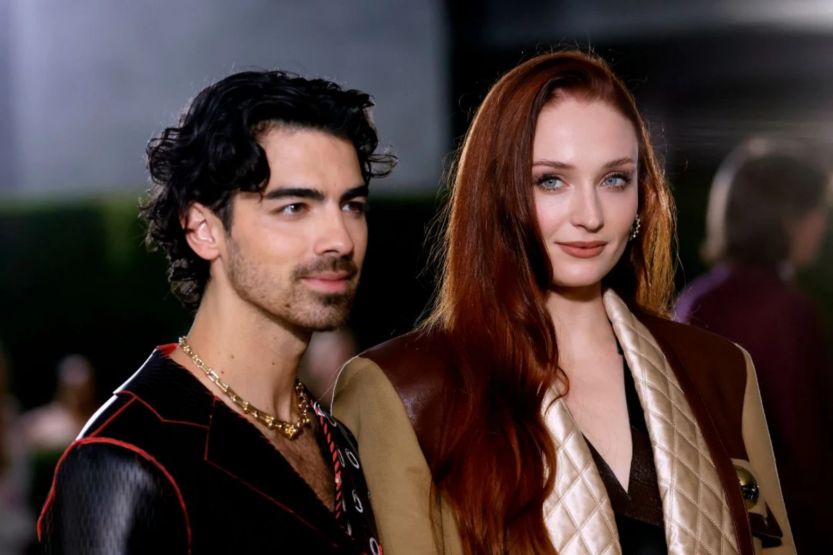Sophie Turner and husband Joe Jonas take their one-year-old daughter Willa  on a stroll around NYC