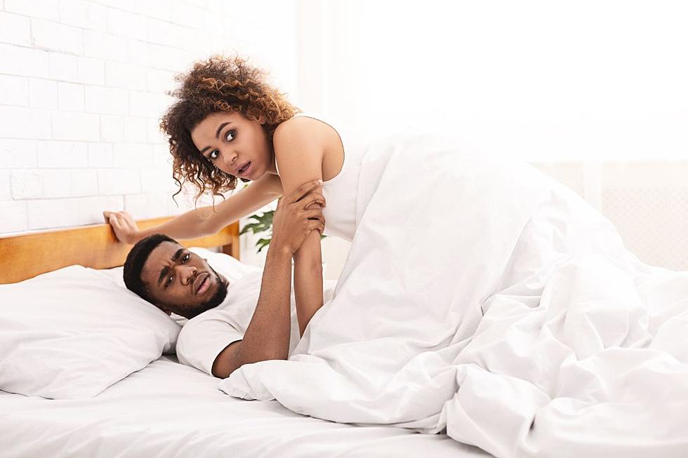 Man Fuming After Girlfriend Sleeps in Same Bed With Another Man, Denies Anything Happened