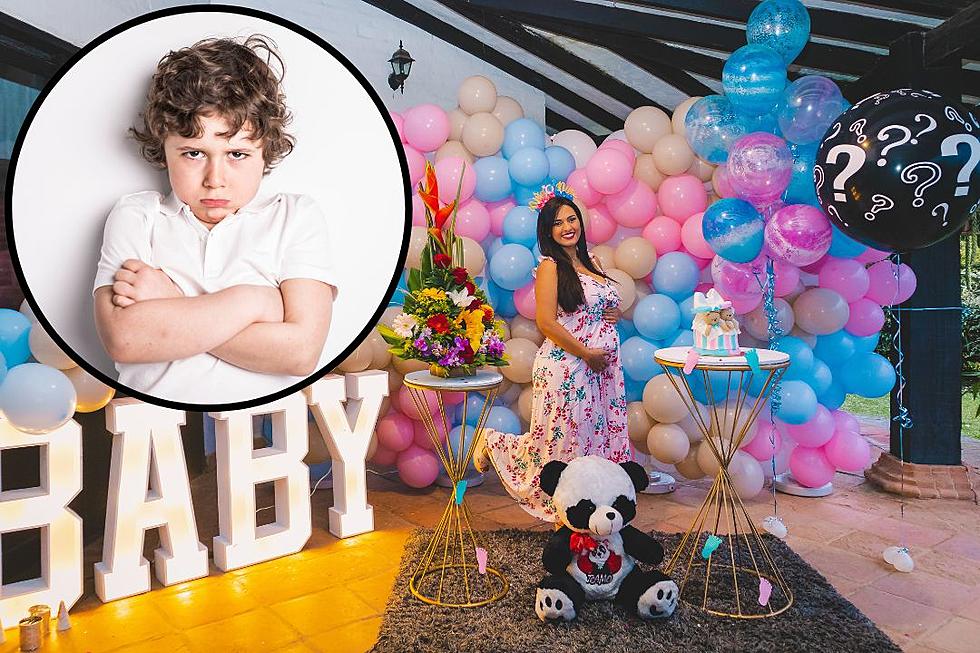 Mom Who Can’t Take a Hint Furious After Friend Photoshops Her Son Out of Baby Shower Pics
