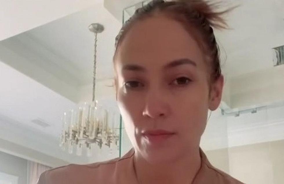 Jennifer Lopez Wants to Look Glamorous Even When She’s Sleeping