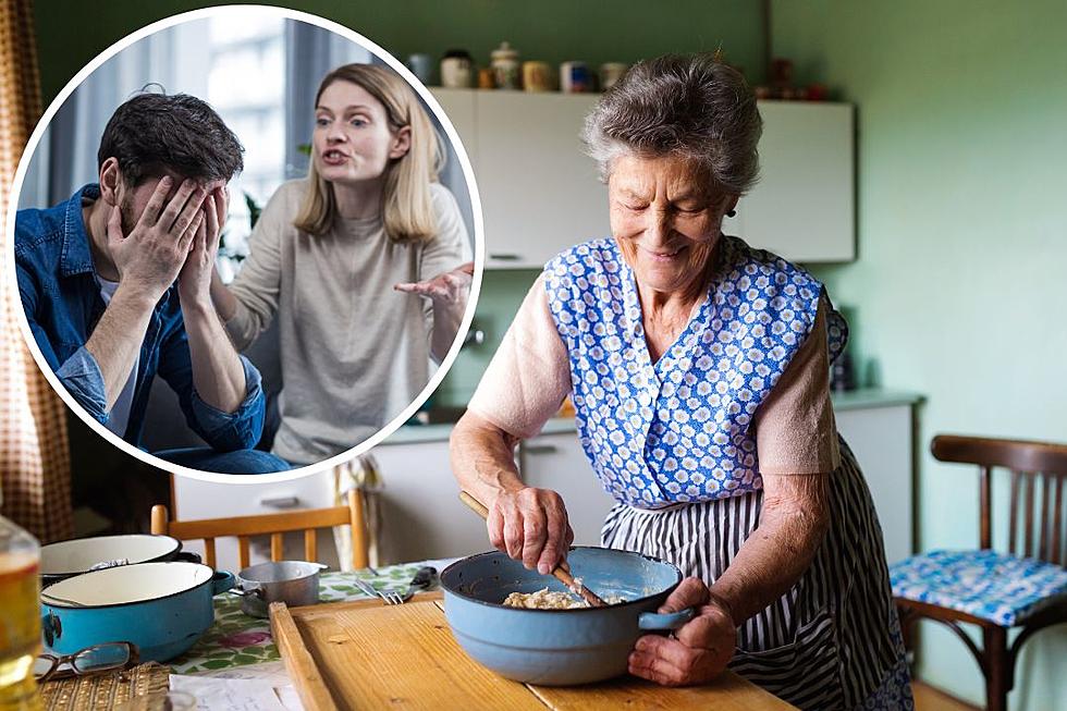 Man Devastated After &#8216;Jealous&#8217; Girlfriend Throws Away His Late Grandma&#8217;s Secret Recipe