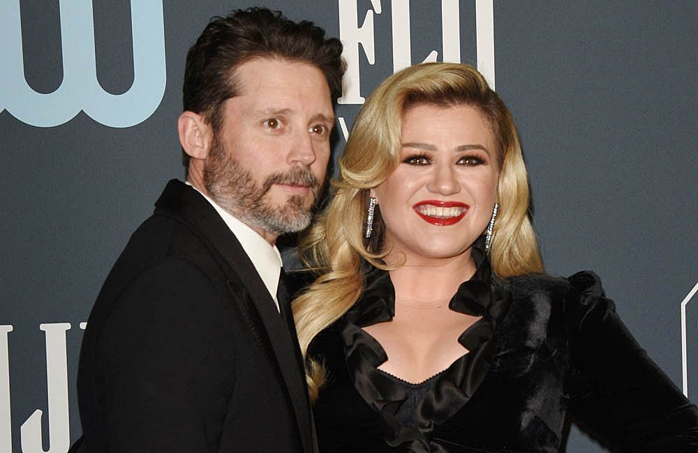 Kelly Clarkson's Ex Allegedly Said She Wasn't 'Sexy' Enough