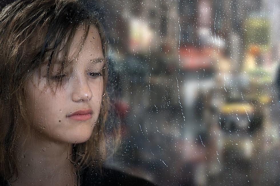 Teen Boy Locks 16-Year-Old Girl Outside in Rain After She Insults His Voice