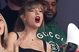 Taylor Swift Is the Most Supportive NFL Girlfriend Ever at Super...