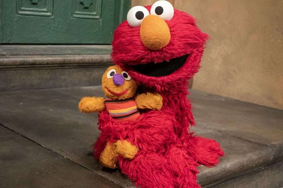 Elmo Is Our New Therapist After Emotional Comments Fill His Post