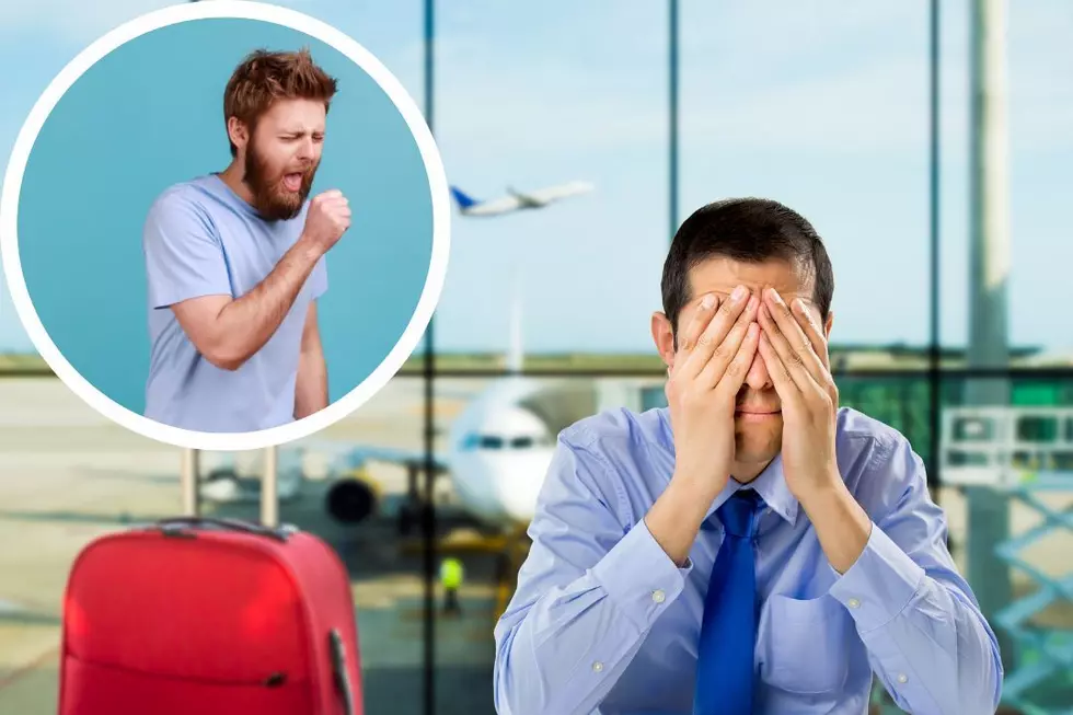 Man Thinks Fellow Plane Passenger With ‘Disgusting Cough’ Should Be Kicked off Flight
