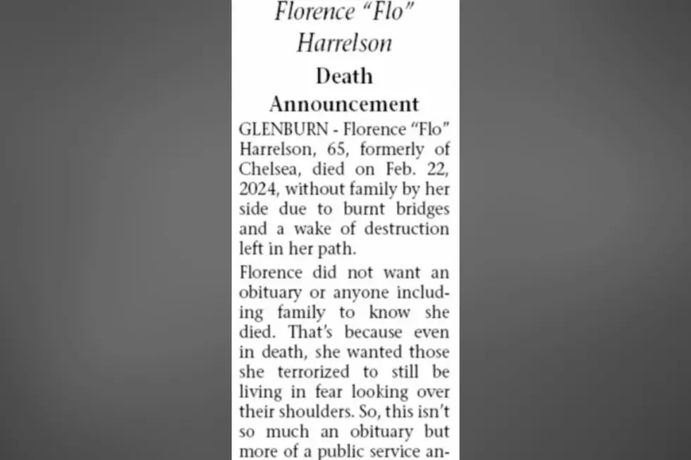 Woman Writes Scathing 4-Sentence Obit for Her Late Mom: 'Ding Dong, the Witch Is Dead'