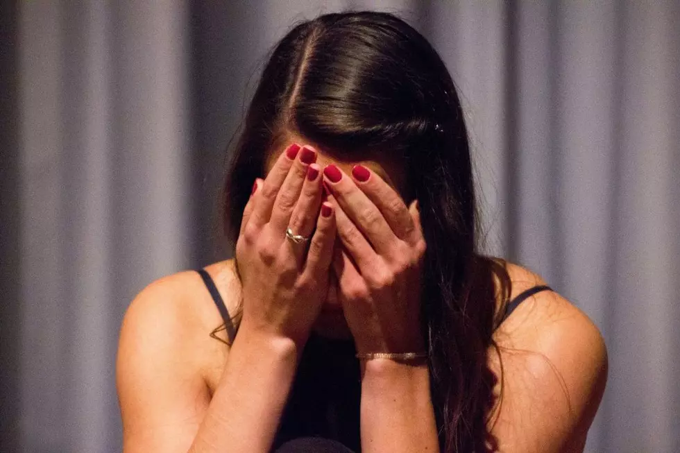 ‘Fiscally Irresponsible’ Woman Moves Out of In-Laws’ House Before Wedding Date