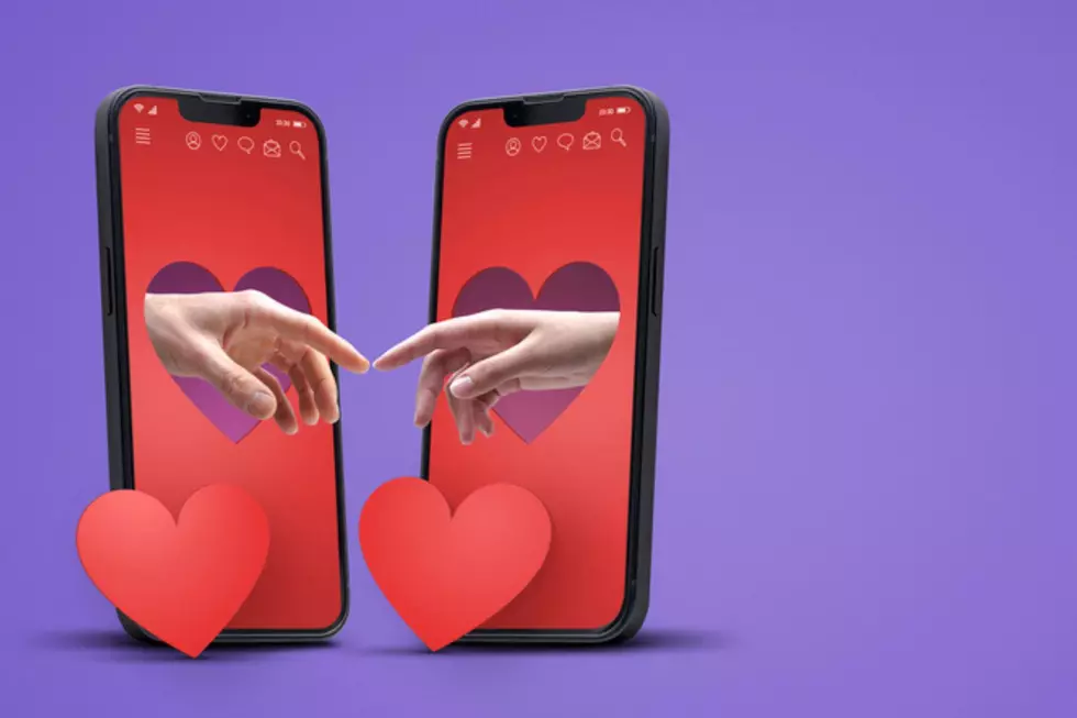 Do These Two Surprisingly Popular Dating Trends Freak You Out?
