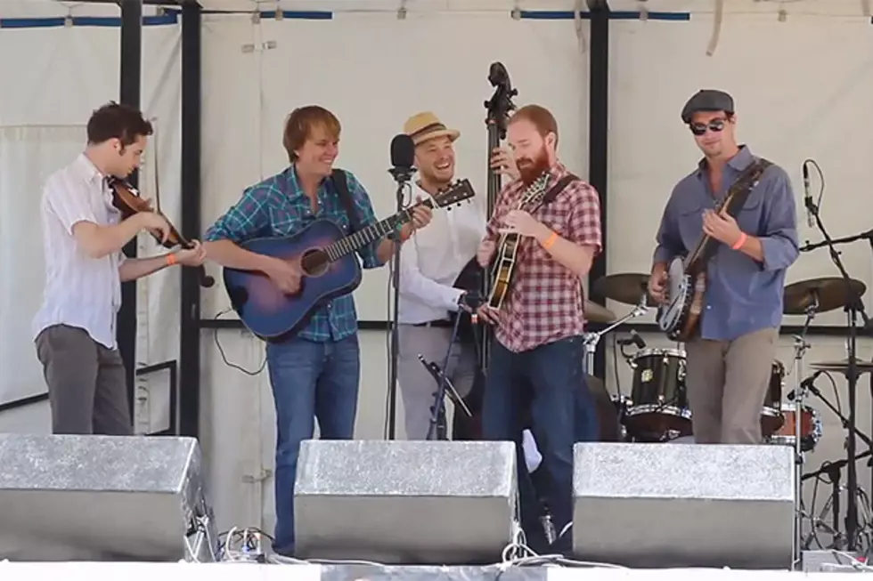 The 23 String Band Plays &#8216;Catch 23&#8242; [VIDEO]