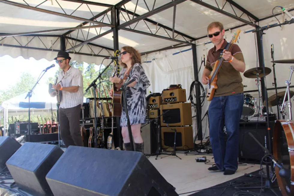 Screen Door Porch Pours Out Their Soul In Performance At Beartrap [VIDEO]