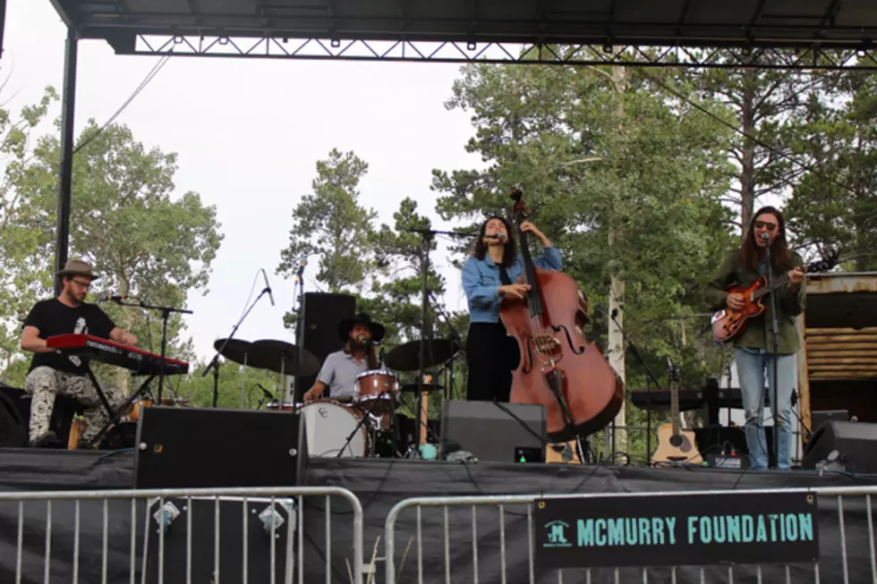 Cicada Rhythm&#8217;s Sound Soars Through Beartrap Meadow [PHOTOS]