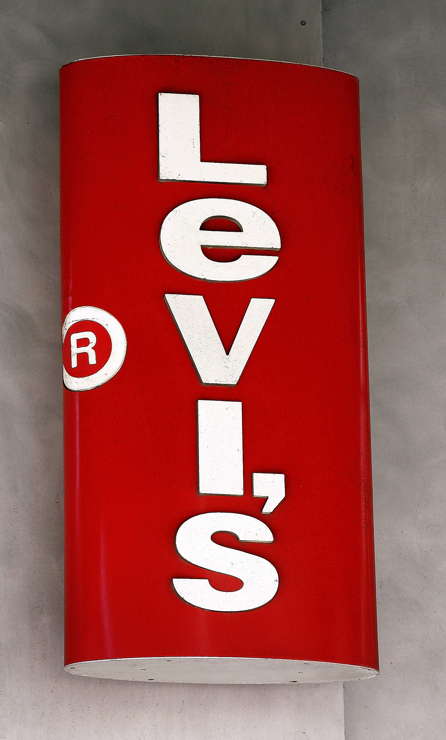 Levi's Debuts Ex-Girlfriend Jeans (PHOTOS, POLL)