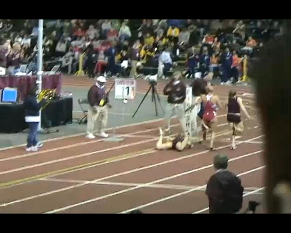 Girl Takes Spill at Collegiate (Big 10)Track Meet [Video]