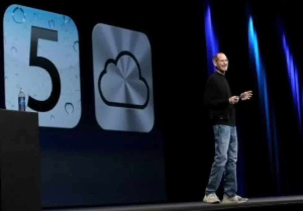 Steve Jobs Introduces The New iCloud