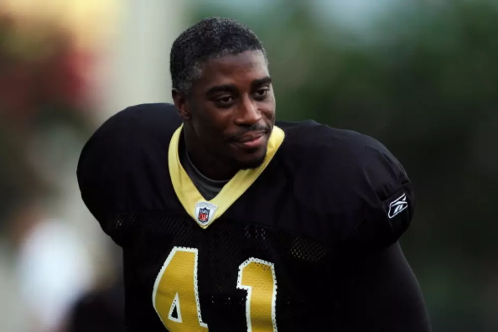 Saints Safety Roman Harper Visits St. Martinville School Kids, Signs Restructured Contract