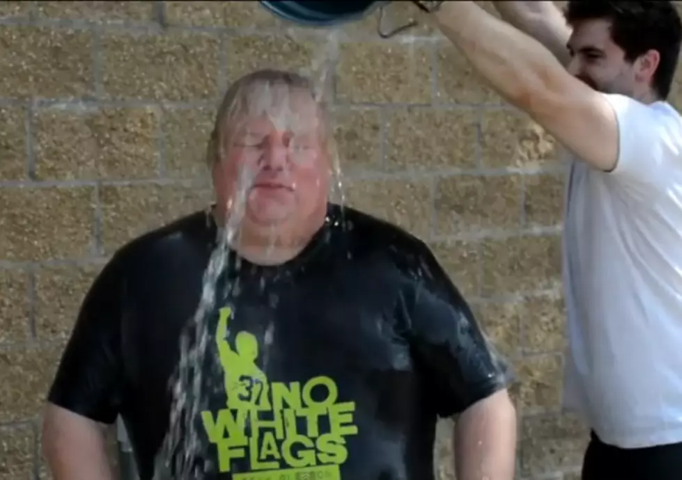 Steve Wiley Takes The Ice Bucket Challenge For Team Gleason [Video]