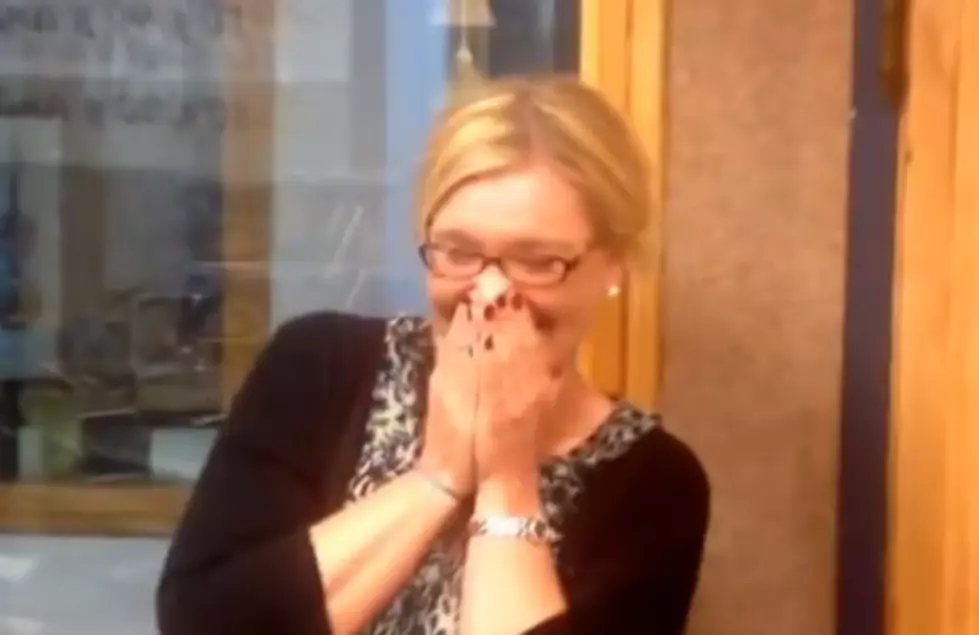 KTDY Event Coordinator Dana Baker Caught In Awkward Moment [VIDEO]