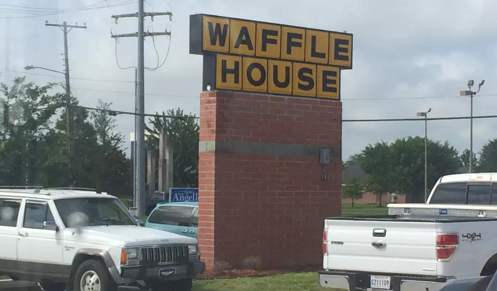 A 4:00am Country Sing-a-long inside a Waffle House