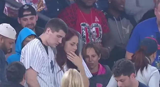 Guy Proposes At Yankees Vs Red Sox Game, Loses Ring [Video]