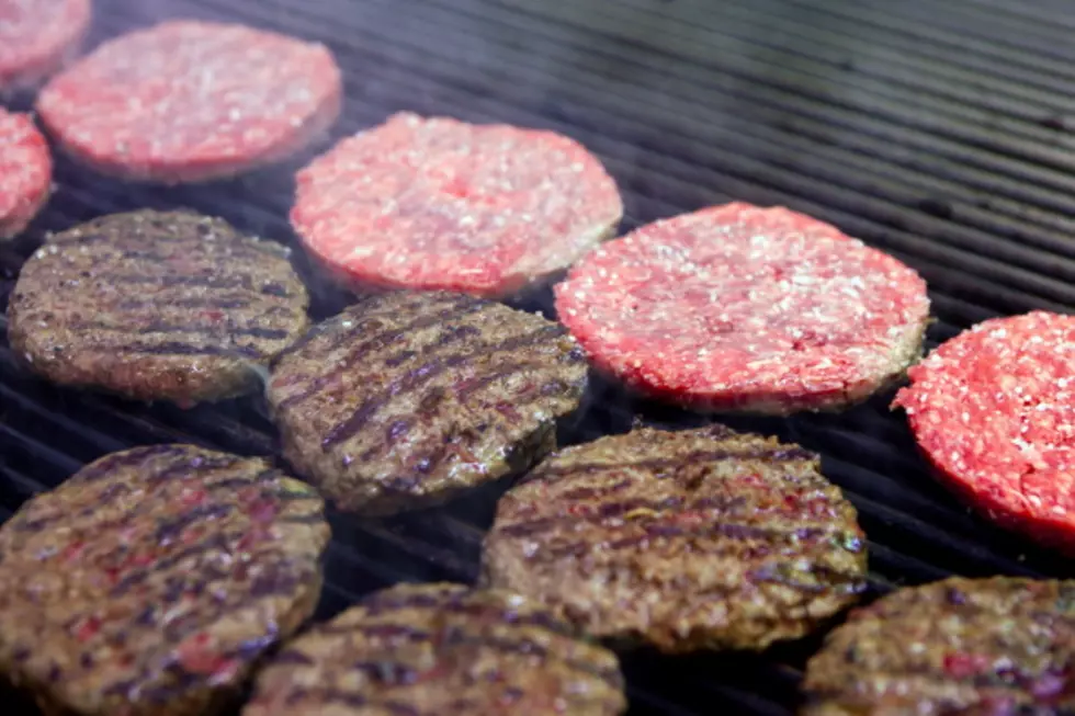 Fire Up Your Grill And Make A Big Mac At Home [VIDEO]