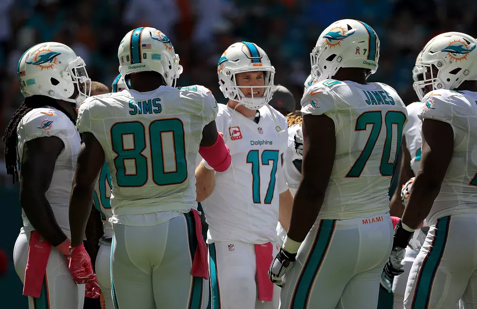 Sheriff’s Union Wants To Discontinue Dolphins Escort Until Team Stands For Anthem