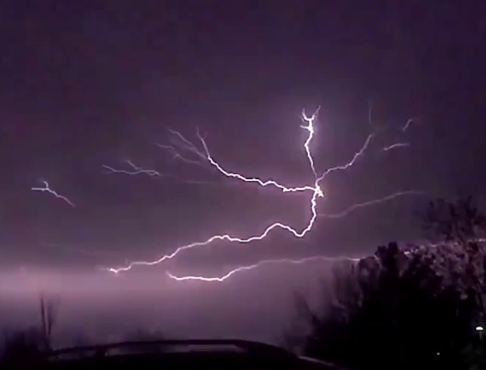 Lighting Is Even More Awesome In Slo – Mo [VIDEO]