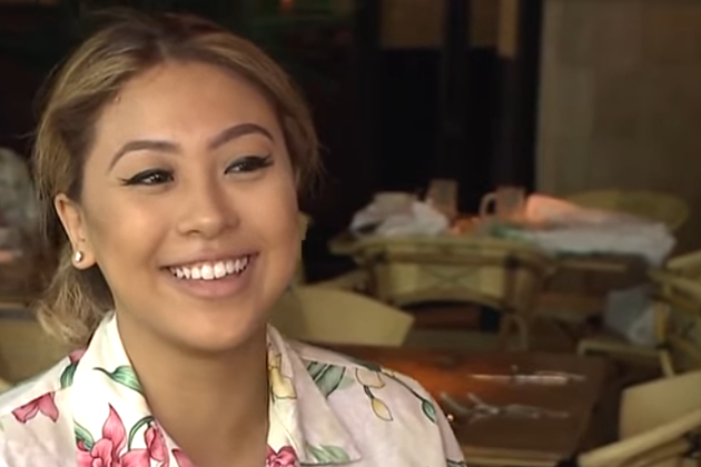 Couple Leaves Waitress Big Surprise, Changes Her Life! [Video]