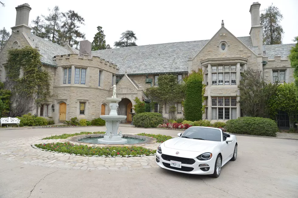 Hugh Hefner’s Widow Doesn’t Get To Keep The Playboy Mansion