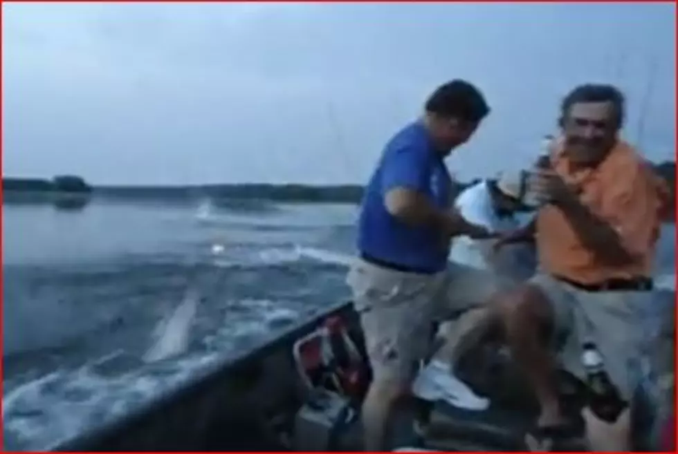 Cajuns In Mississippi Dodging Flying Fish [Video]