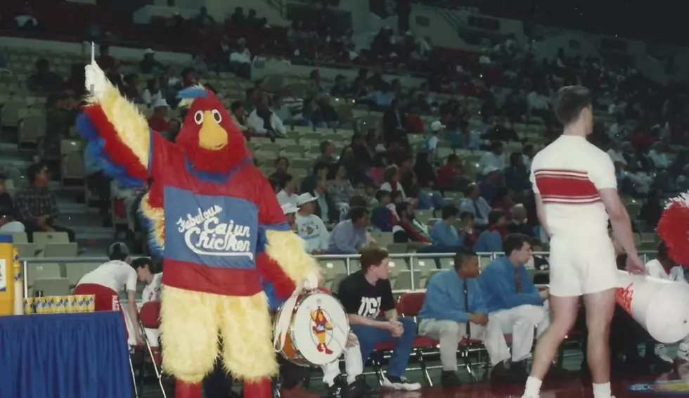 The Fabulous Cajun Chicken: Lafayette Before The Internet [Video]