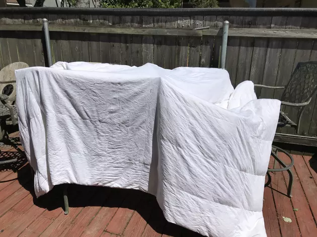 Freshen Up Comforters In The Sun