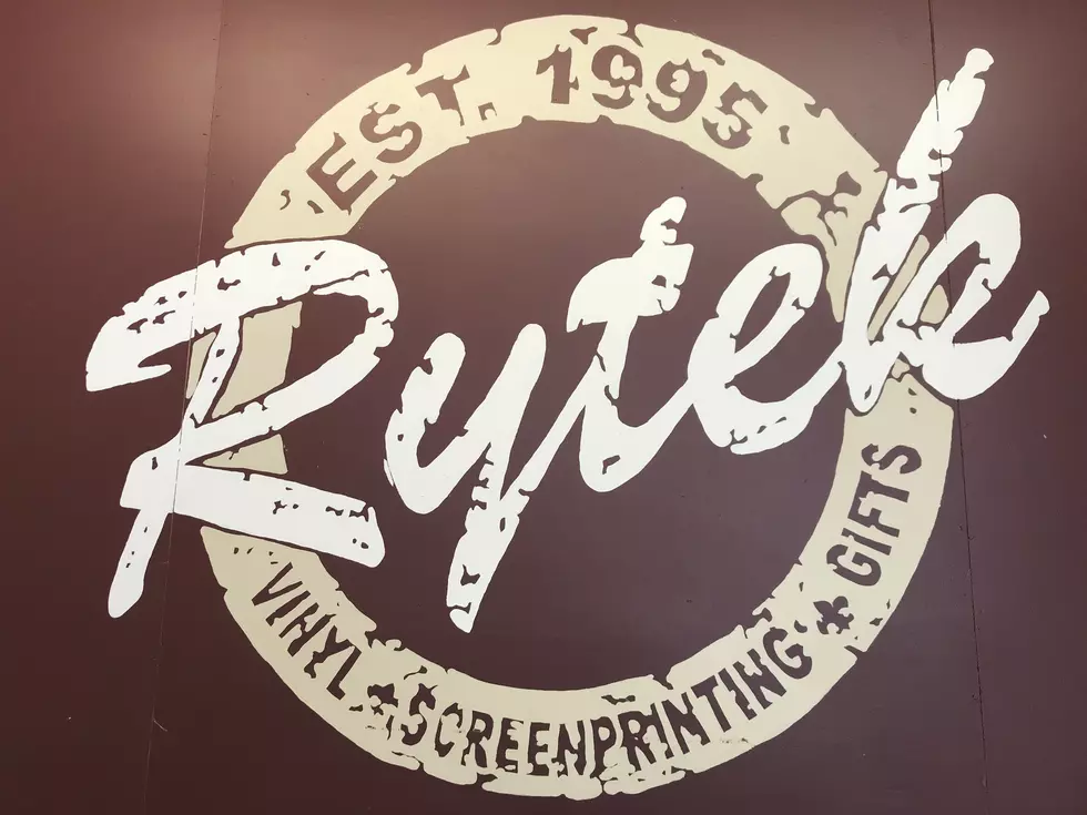 CJ Finds Out How To Print Shirts At Rytek Vinyl Screen Printing In St. Martinville [VIDEOS]