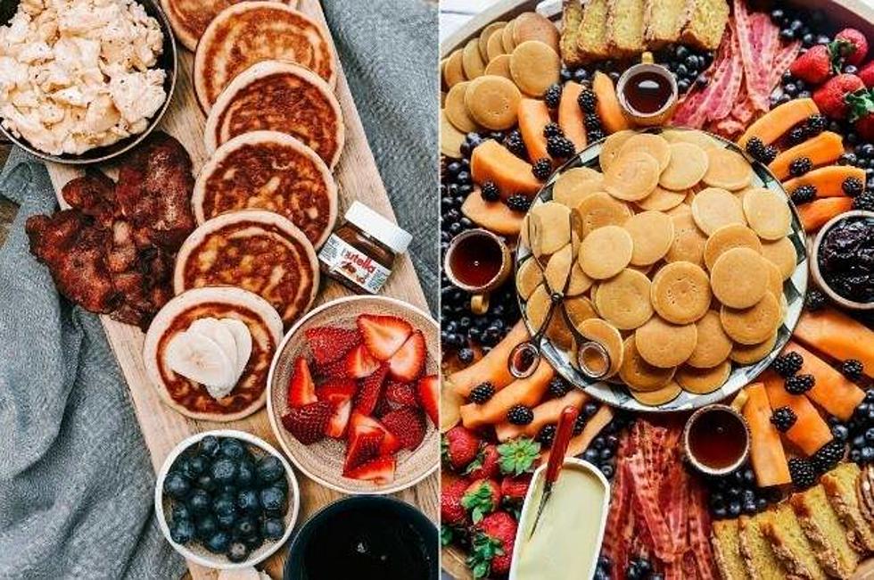 Pancake Boards Are A Hot Brunch Trend