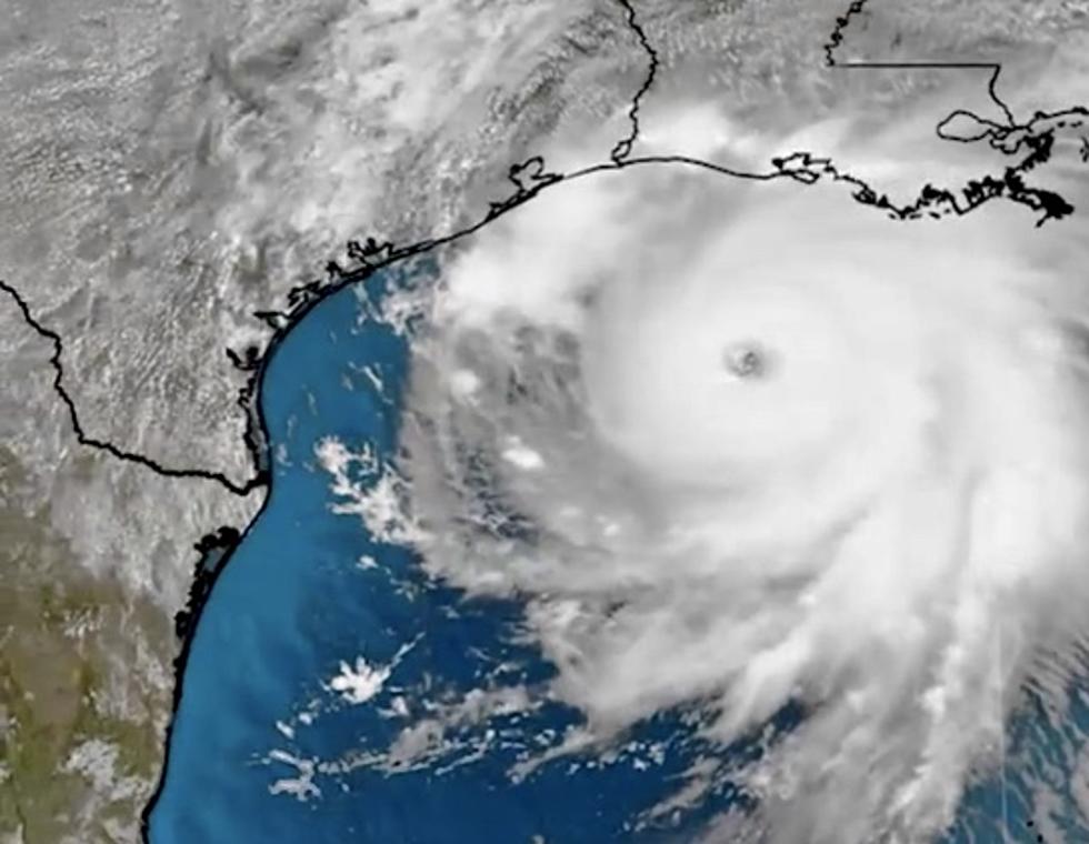 NHC 4:00PM Hurricane Laura Update