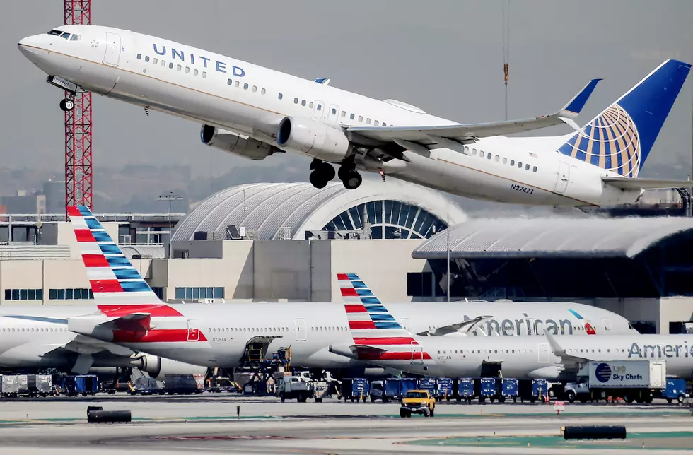 Passenger on United Airlines Flight From Houston Dies on Plane