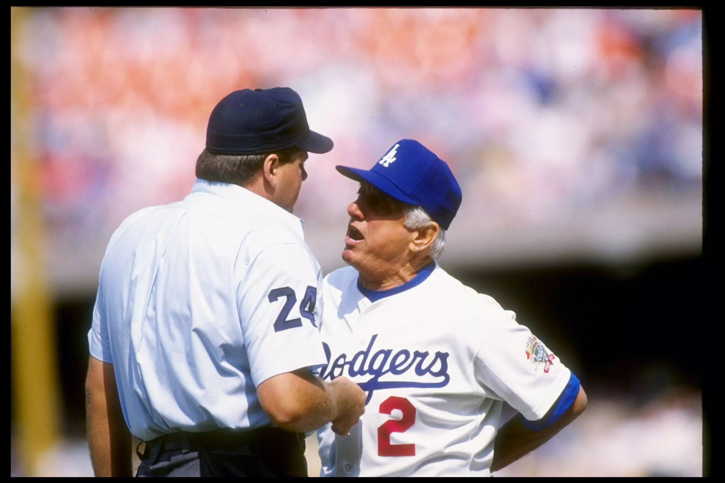 Hall of Fame Los Angeles Dodgers manager Tommy Lasorda dies at 93 - ESPN